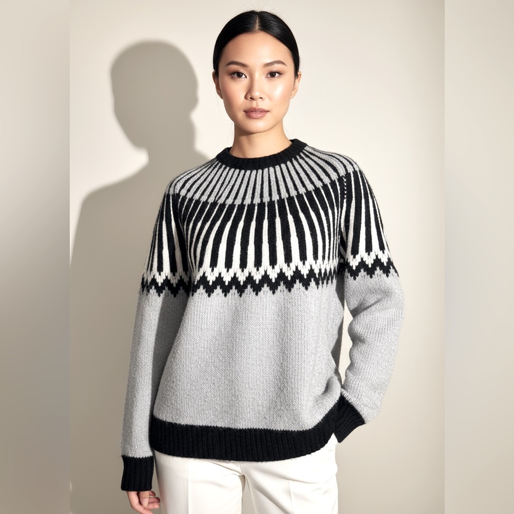 Michael Kors Black and Gray Patterned Sweater